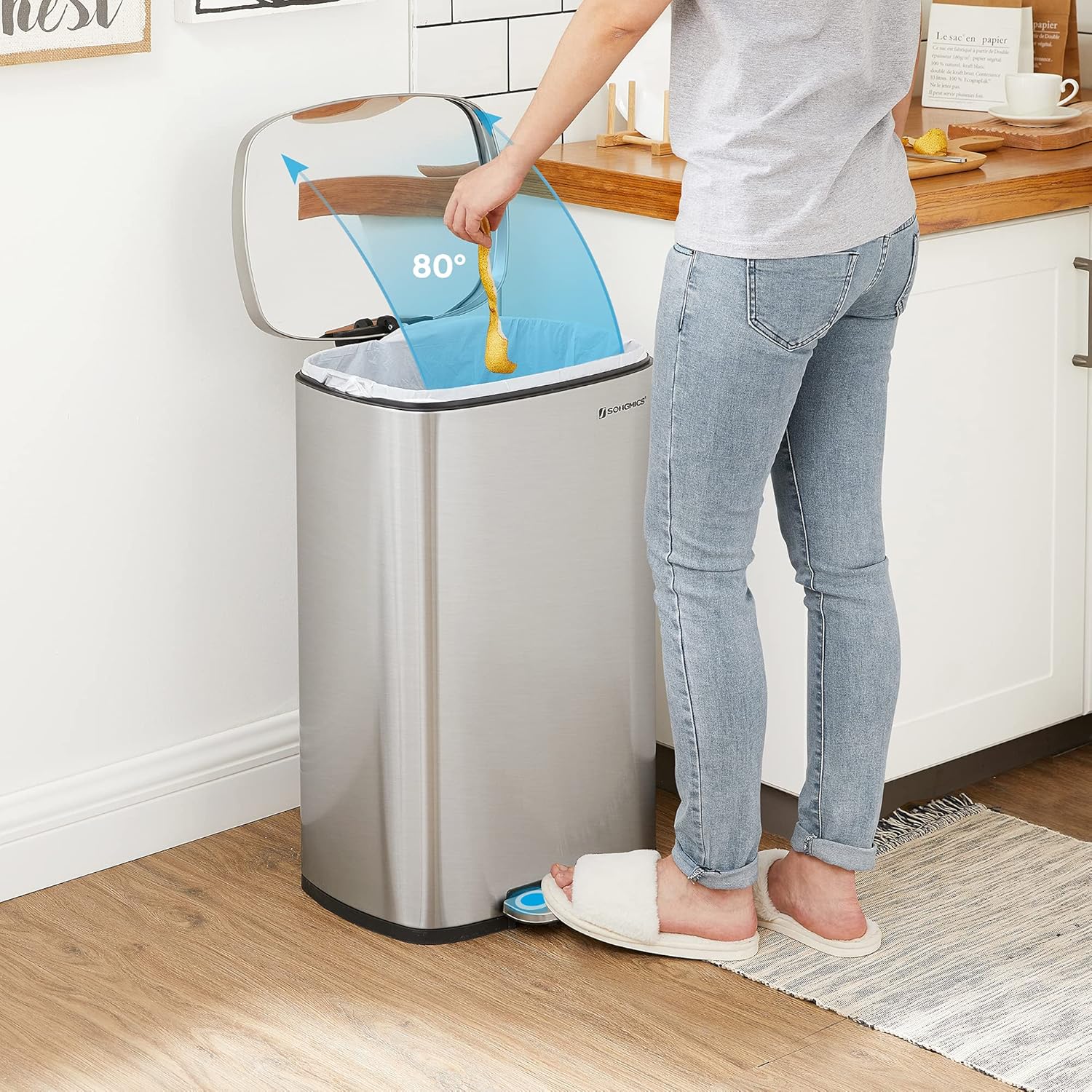 SONGMICS Cos de gunoi din otel, cu pedala si soft-close, galeata interioara, 50 litri, argintiu Household NewTrend