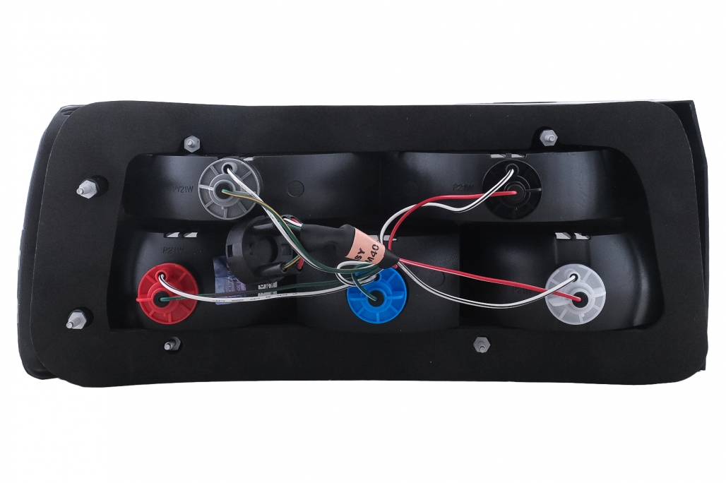 Stopuri BMW Seria 3 E30 Facelift Sedan Cabrio Touring (1987-1994) Fumuriu Performance AutoTuning