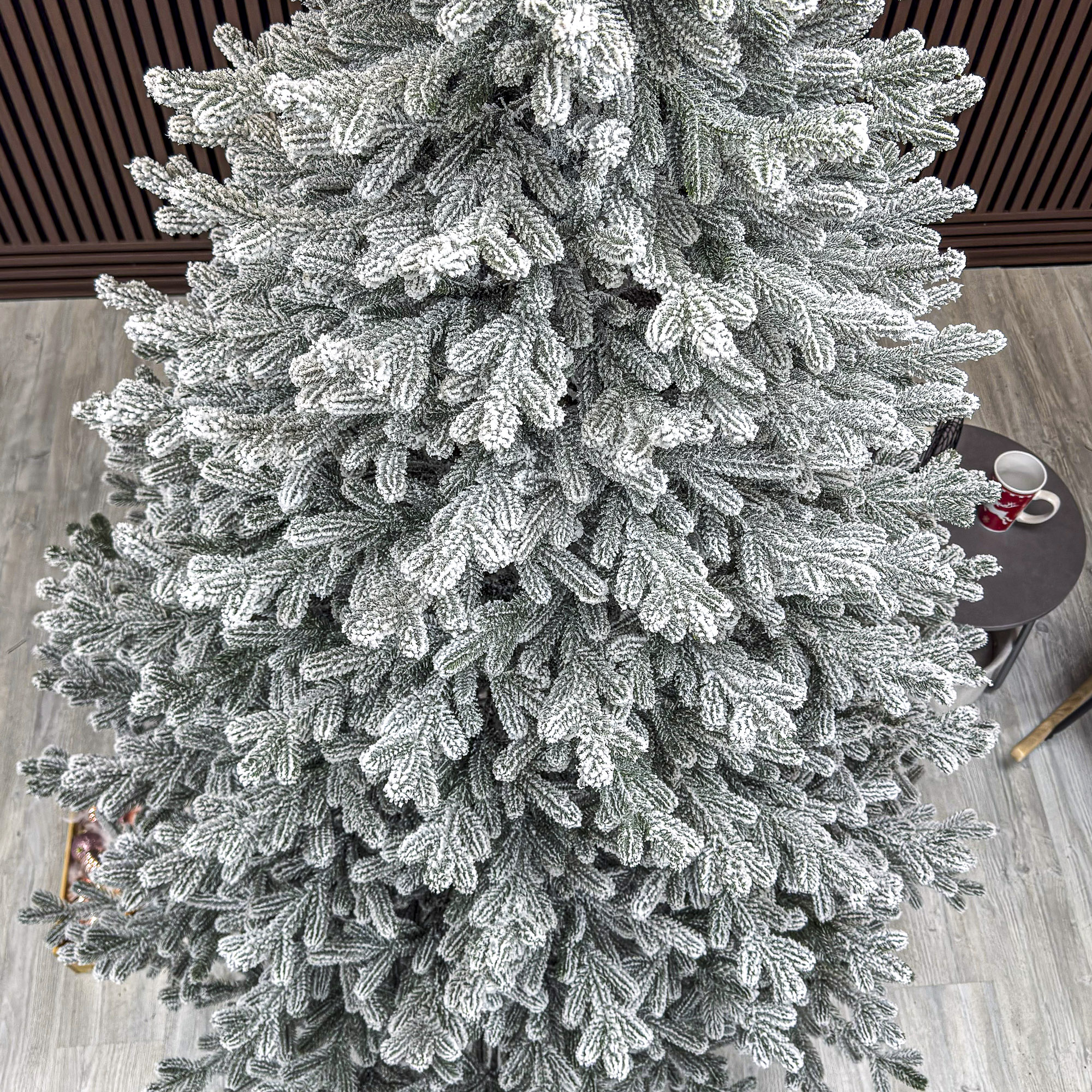 Brad artificial Christmas Deluxe by Sersimo, Viena nins, 3D, 250cm Household NewTrend