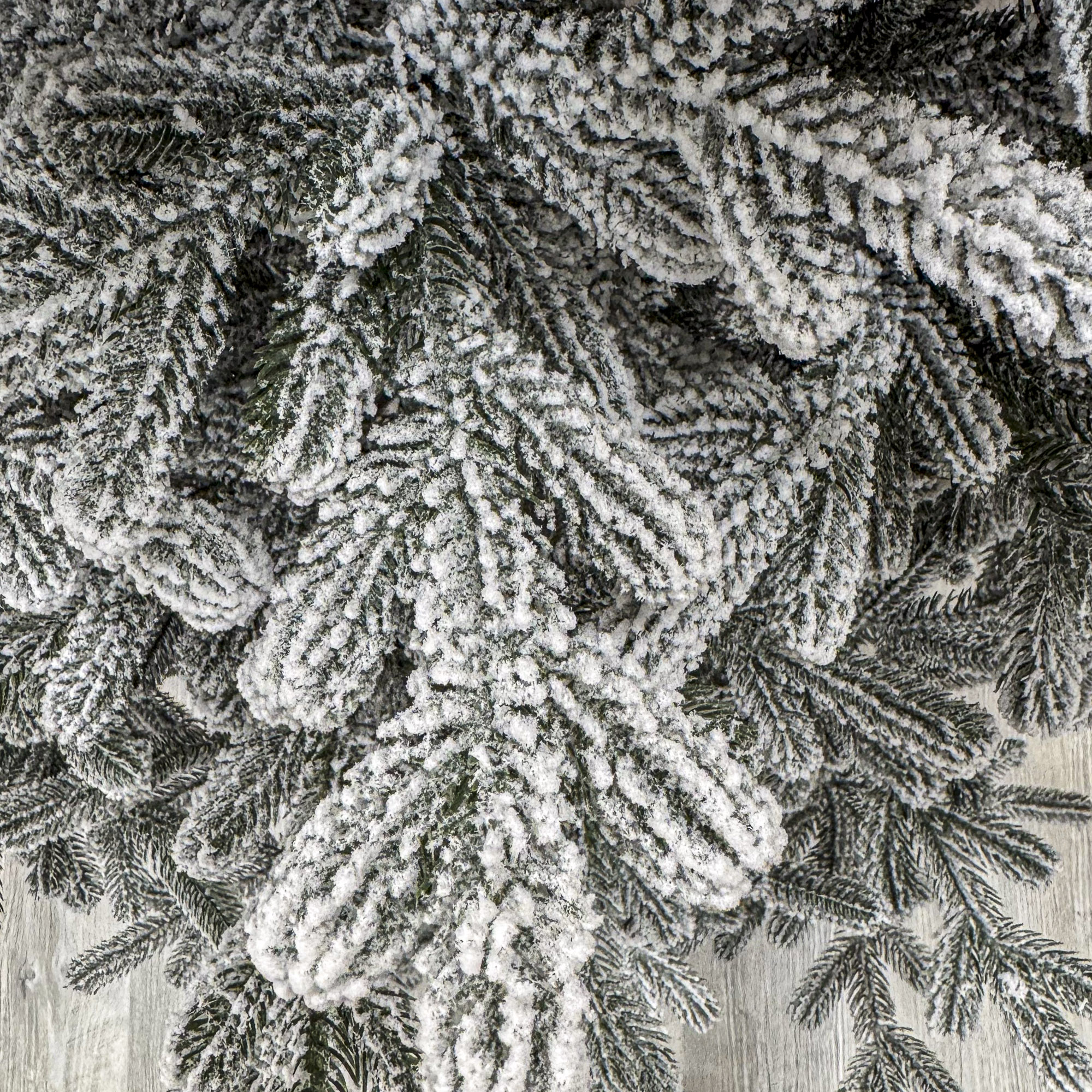 Brad artificial Christmas Deluxe by Sersimo, Viena nins, 3D, 250cm Household NewTrend