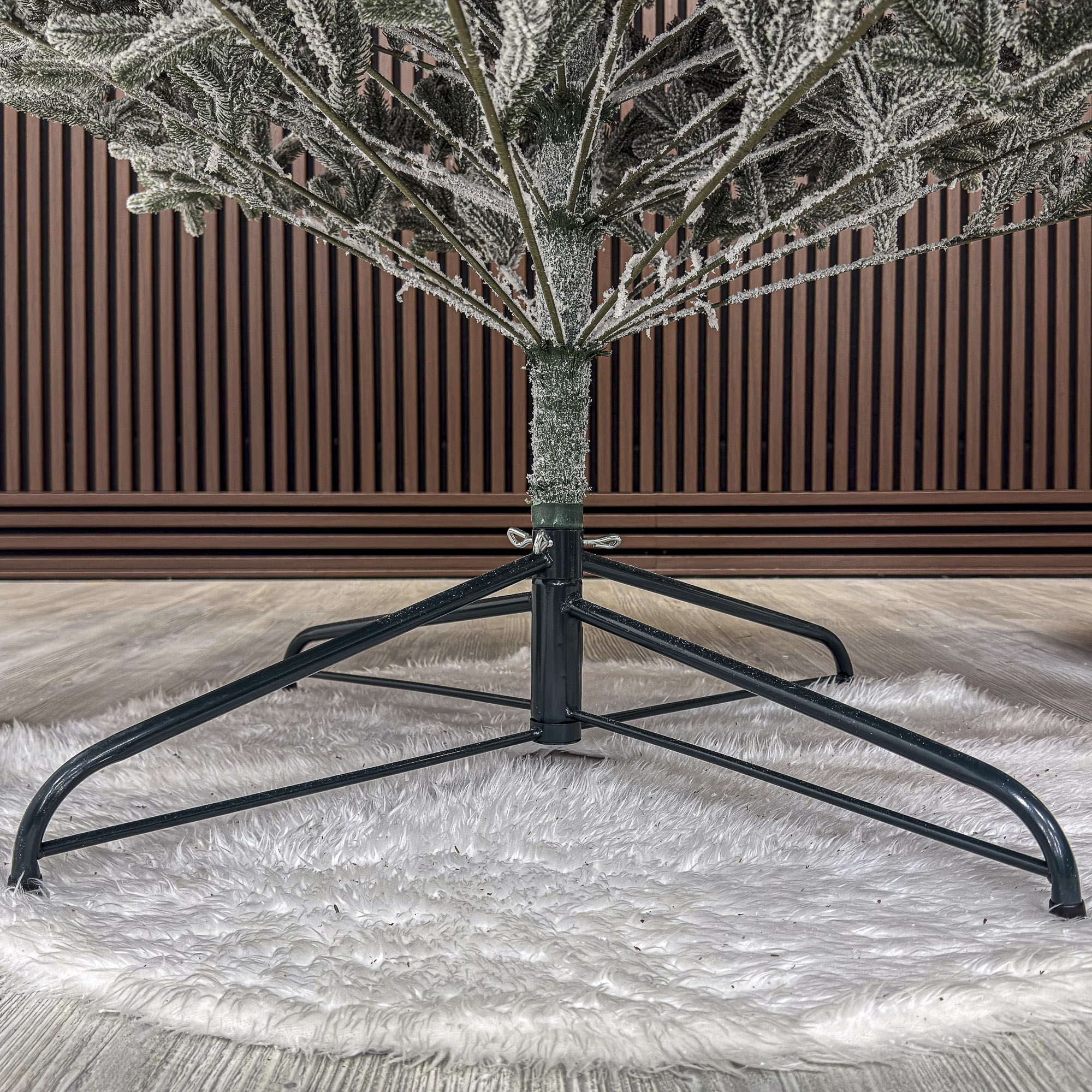 Brad artificial Christmas Deluxe by Sersimo, Viena nins, 3D, 250cm Household NewTrend