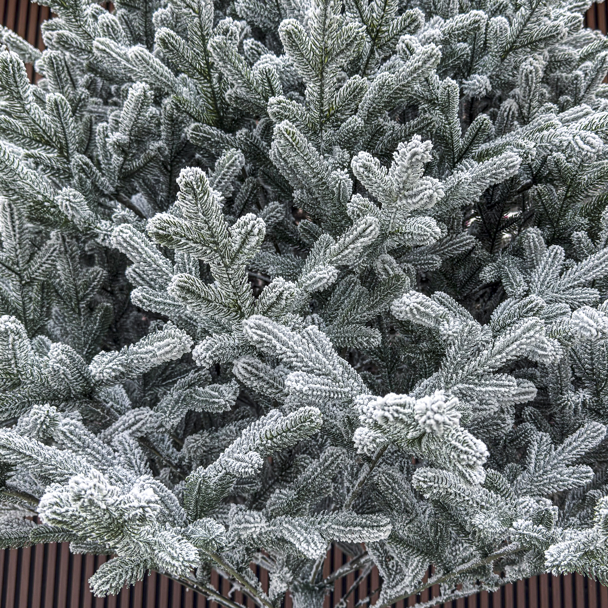 Brad artificial Christmas Deluxe by Sersimo, Viena nins, 3D, 250cm Household NewTrend