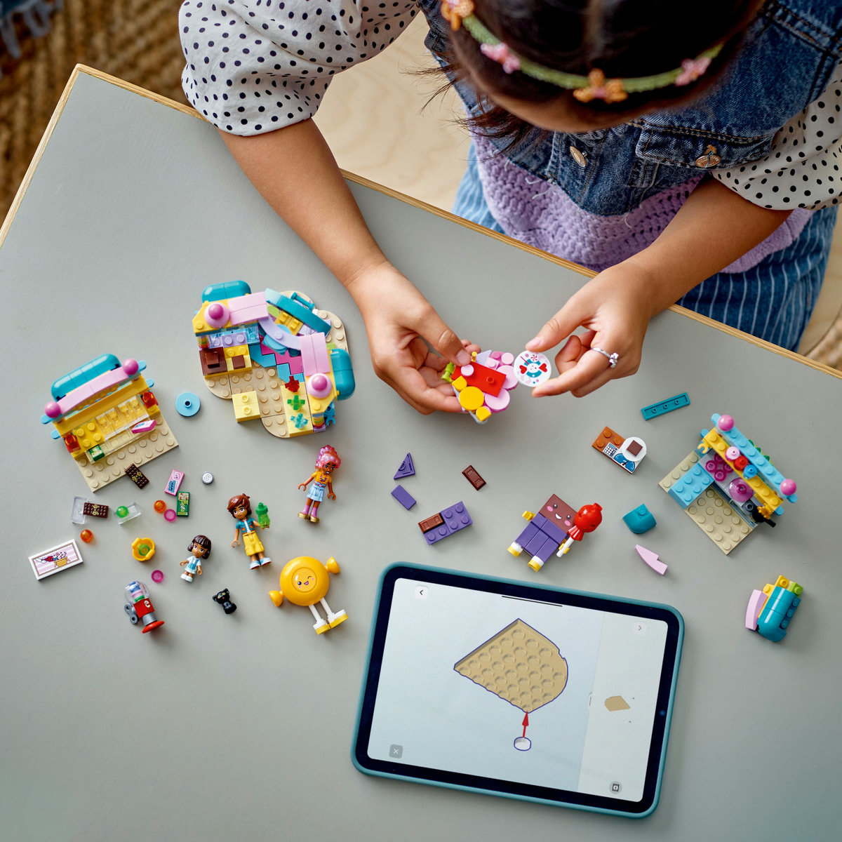 LEGO Magazinul de dulciuri din orasul Heartlake Quality Brand