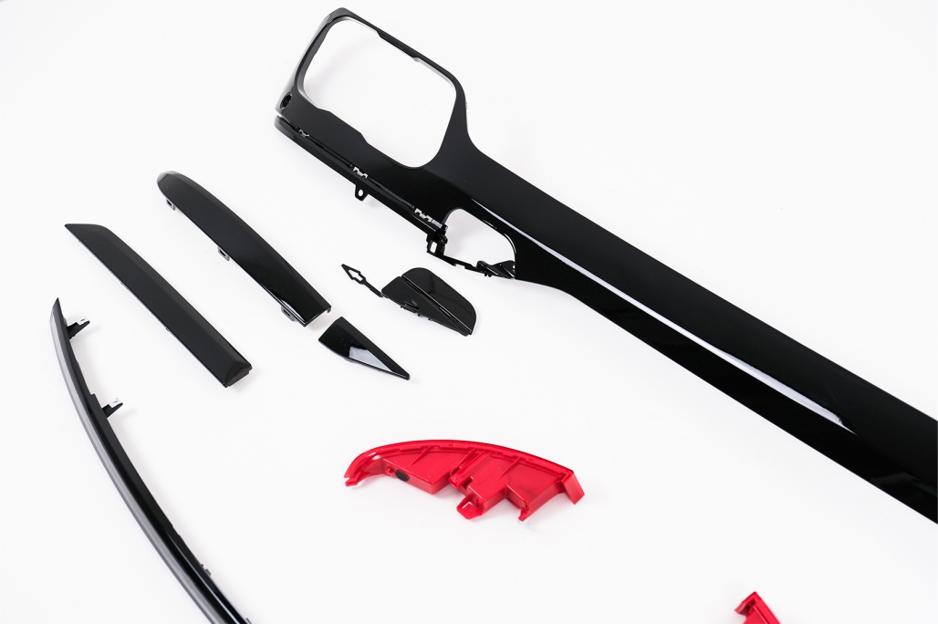 Pachet Exterior Aero BMW X7 G07 (2018-2022) M-Tech Black Knight Design Negru Lucios Performance AutoTuning