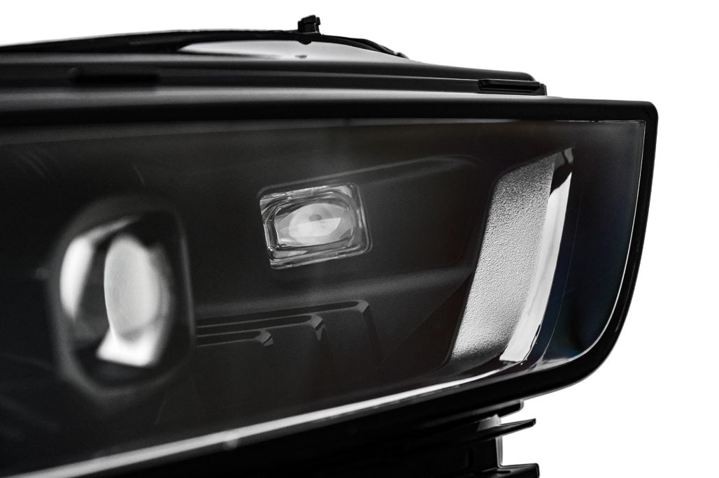 Pachet Exterior Aero BMW X7 G07 (2018-2022) M-Tech Black Knight Design Negru Lucios Performance AutoTuning