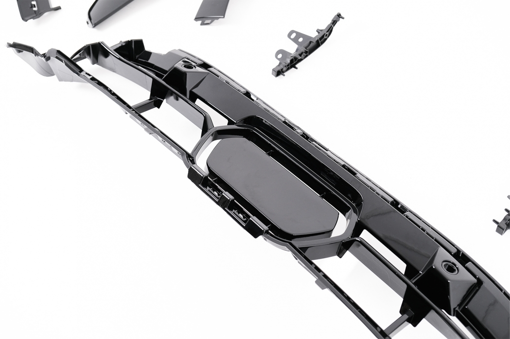 Pachet Exterior Aero BMW X7 G07 (2018-2022) M-Tech Black Knight Design Negru Lucios Performance AutoTuning