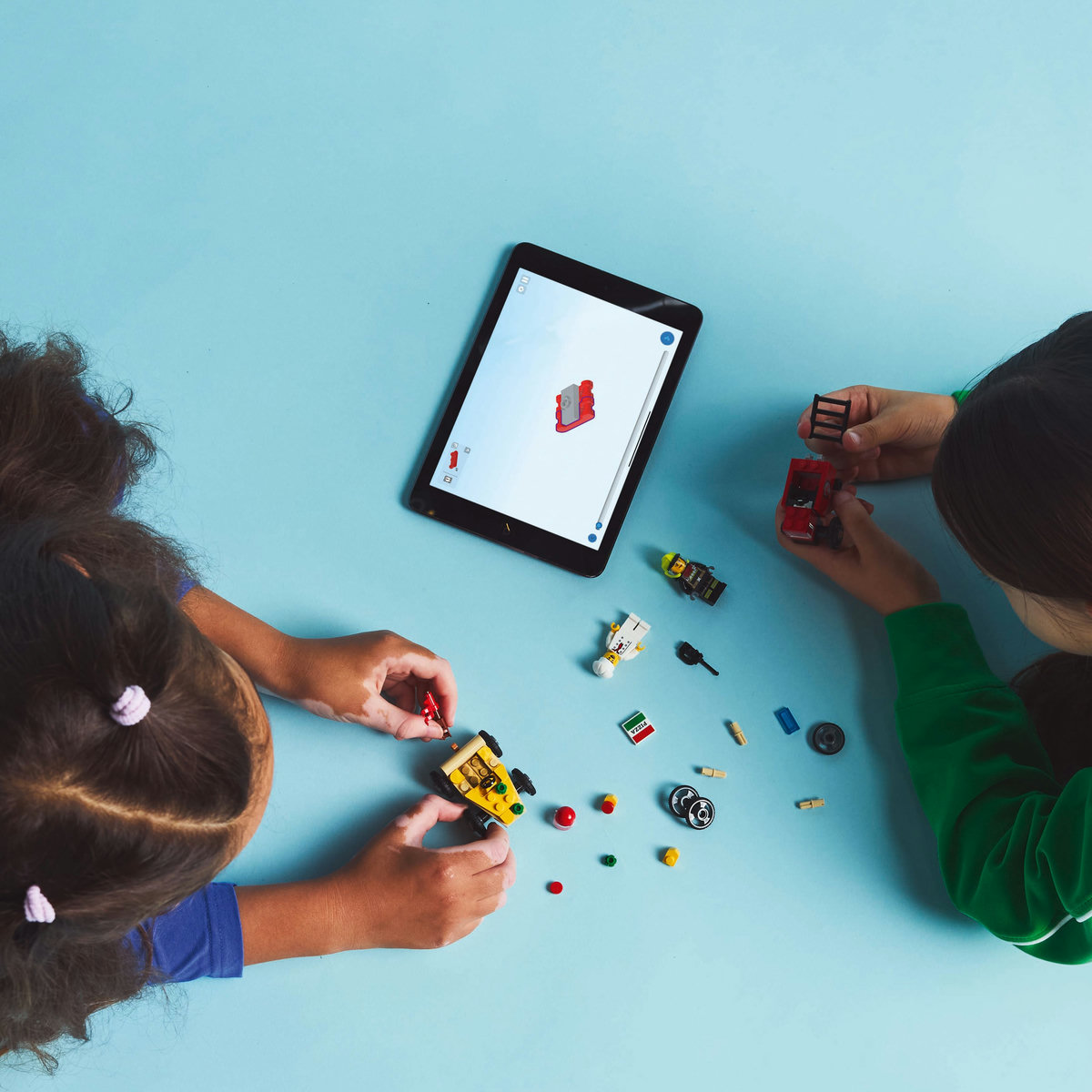 LEGO Pachet de curse Furgoneta de pizza vs. camion de pompieri Quality Brand