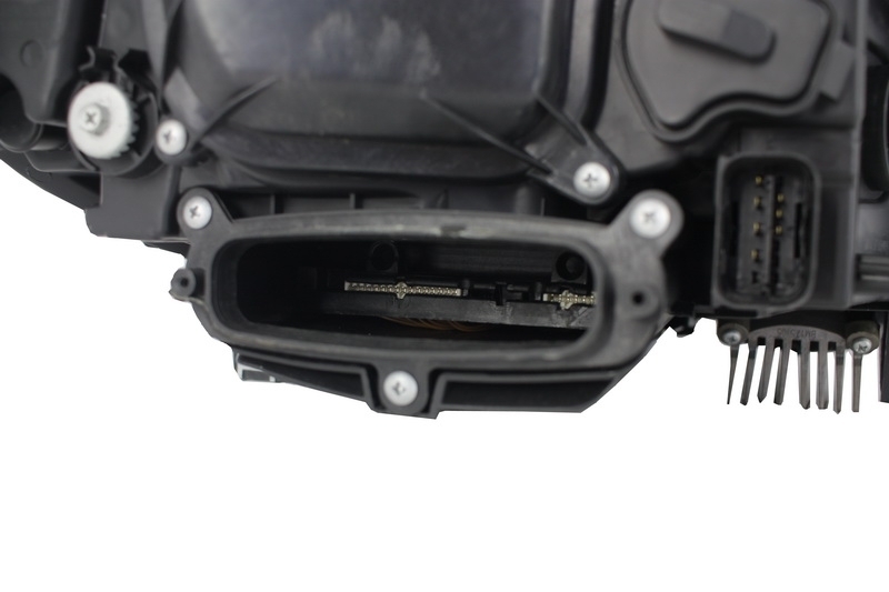 Faruri Full LED Bi-Xenon Angel Eyes BMW 5 Series F10 F11 (2011-2013) LCI Facelift Look Performance AutoTuning