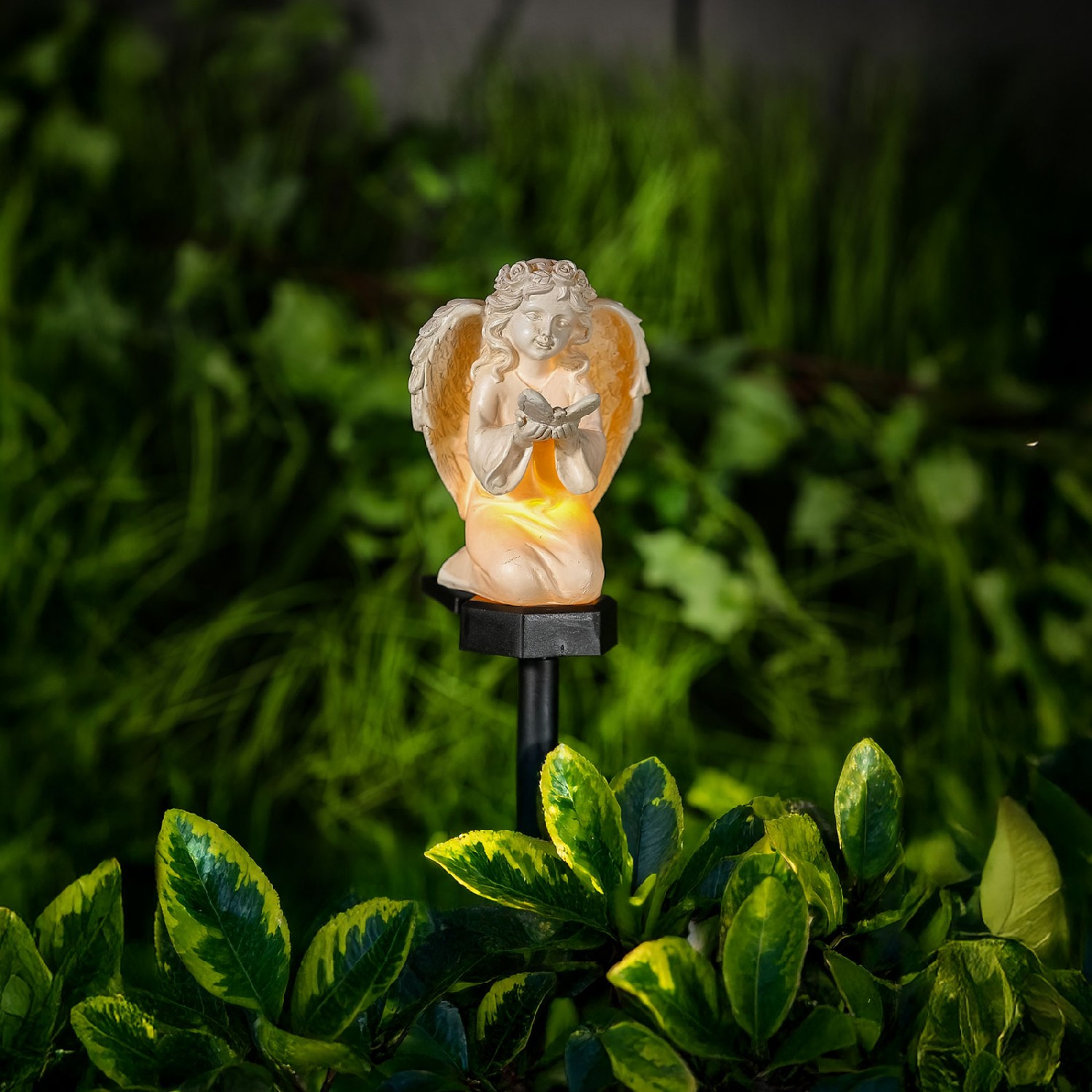 Îngeraș solar cu fluture – lumină LED alb cald – rășină – 42 × 11 × 6,5 cm Best CarHome