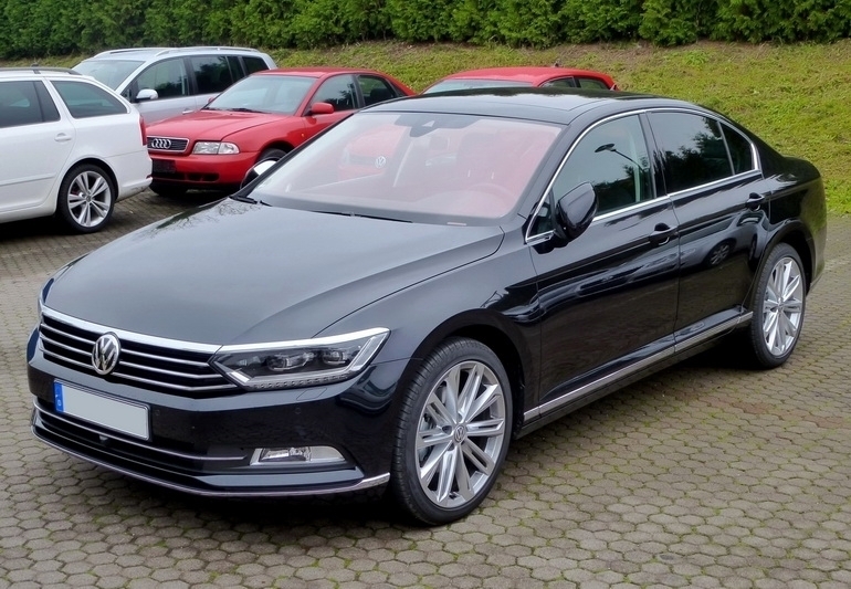 Faruri LED si Stopuri VW Passat B8 3G (2014-2019) Matrix Look R line cu semnal dinamic Performance AutoTuning