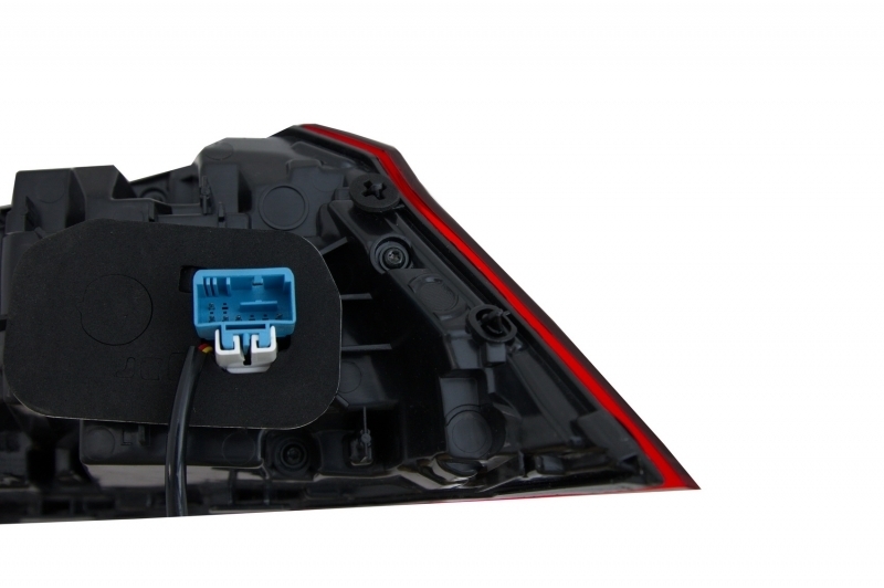 Faruri LED si Stopuri VW Passat B8 3G (2014-2019) Matrix Look R line cu semnal dinamic Performance AutoTuning