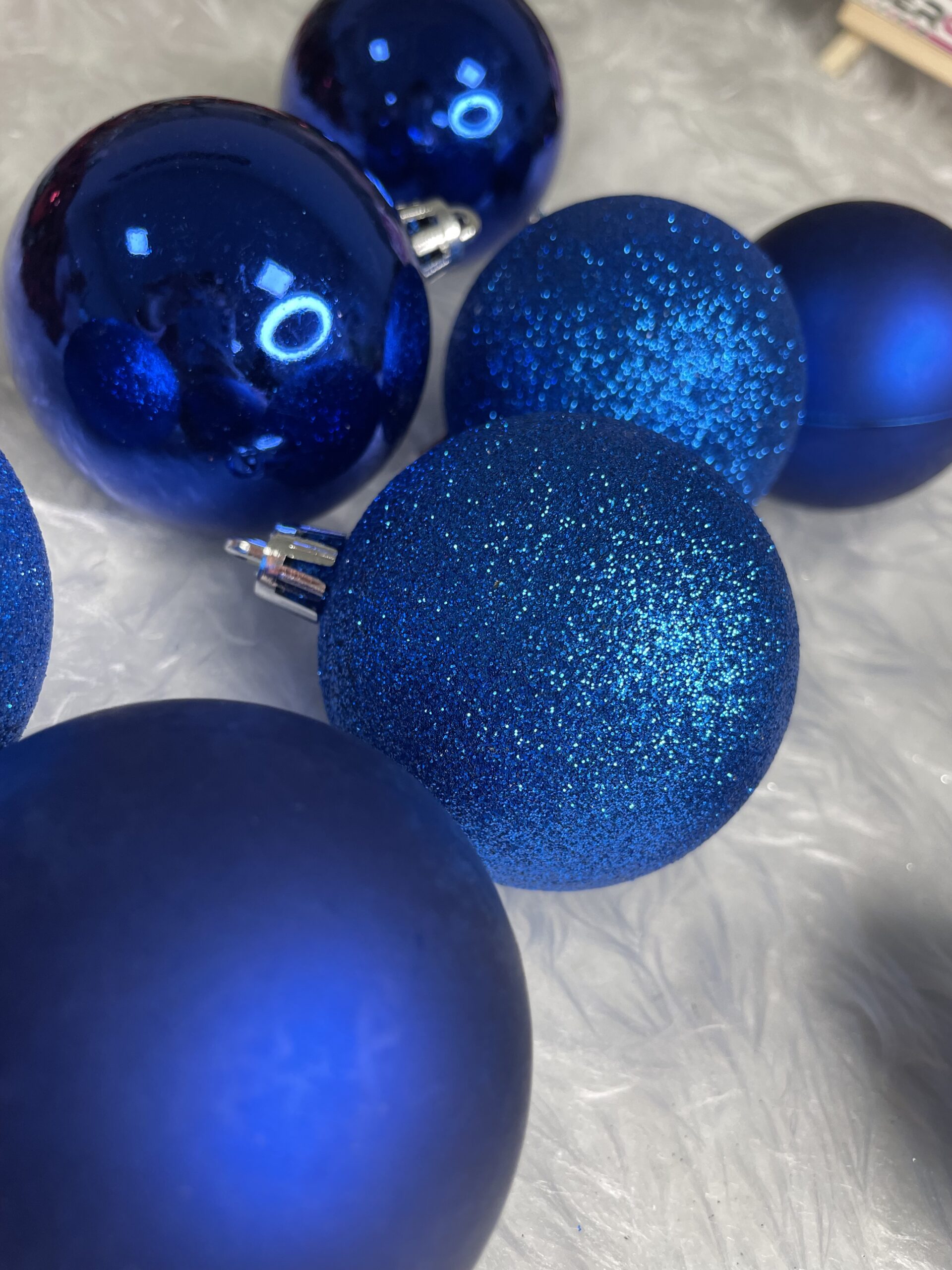 Set globuri de Craciun, 30 bucati, 3 modele, 6cm, albastru Household NewTrend