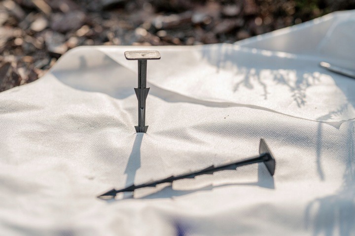 Cui de fixare folie straturi gradina, lungime 12 cm, material plastic MultiMark GlobalProd