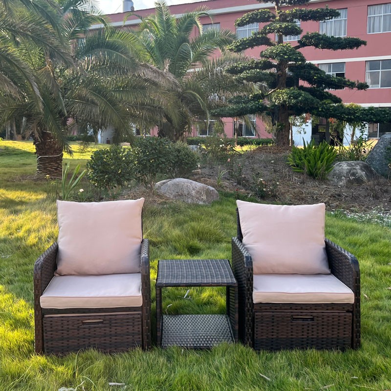 Set mobilier gradina, 2 fotolii si 2 tabureti otoman, masuta cafea, perne incluse, maro MultiMark GlobalProd