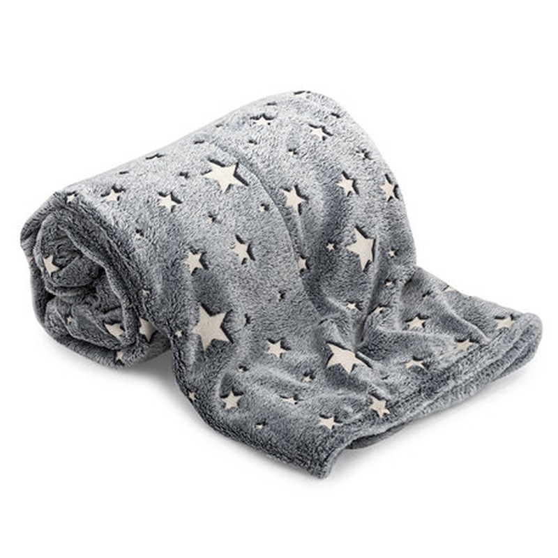 Patura fosforescenta 150x200 cm, stelute glow in the dark, moale si confortabila MultiMark GlobalProd