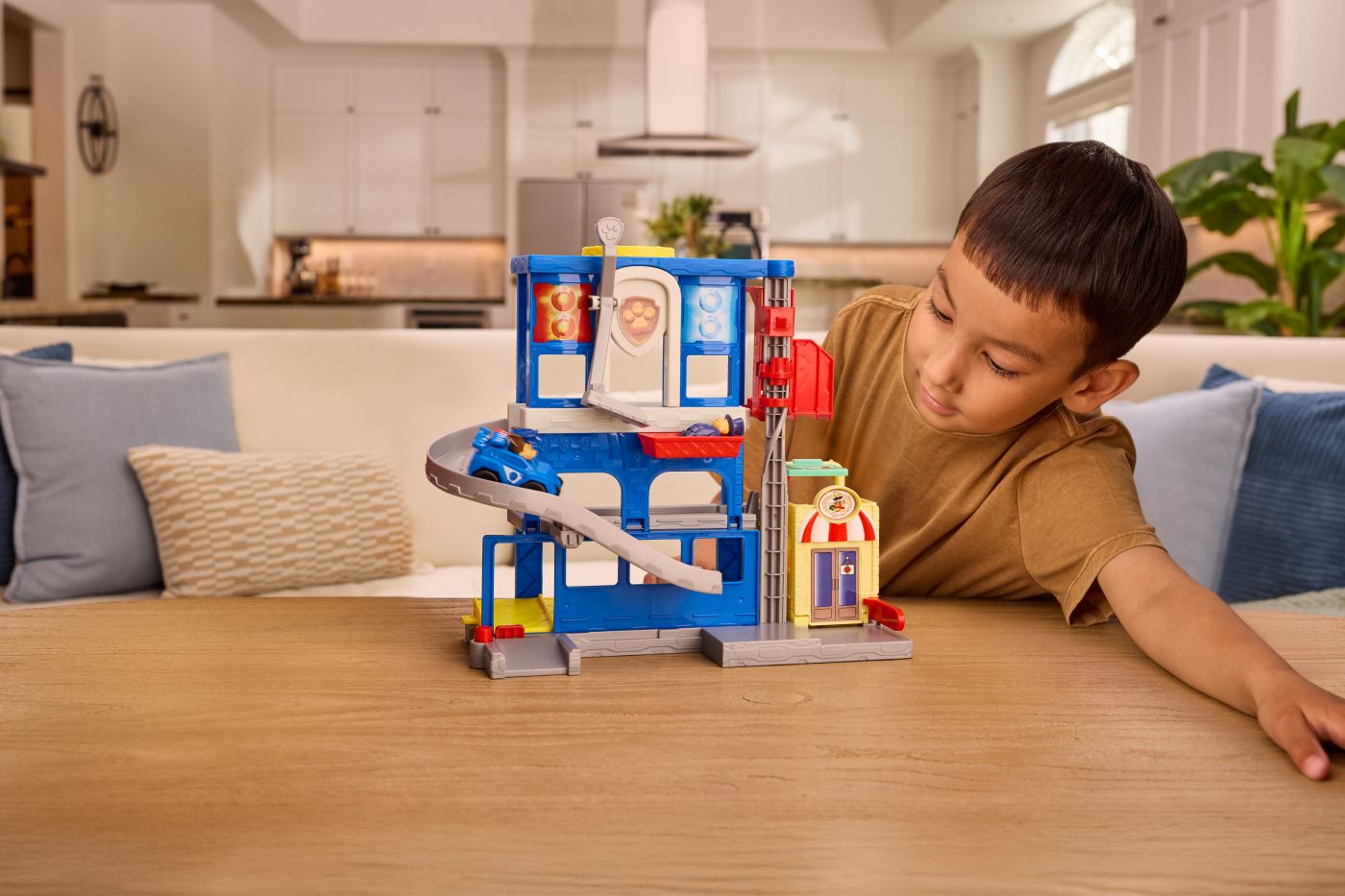 PATRULA CATELUSILOR CAUTARE SI SALVARE SET DE JOACA CU LANSATOR FIGURINE SI ACCESORII SuperHeroes ToysZone