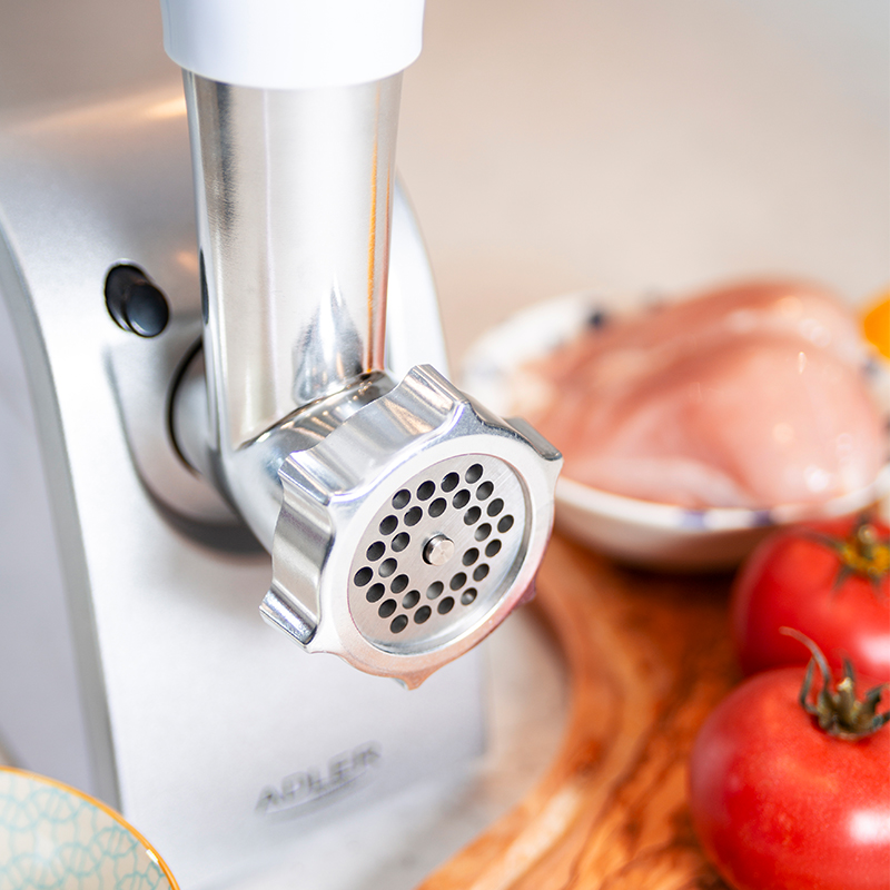 Mașină de tocat carne Adler AD 4808, 1500W, 3 site (3/5/7 mm) și accesoriu pentru cârnați