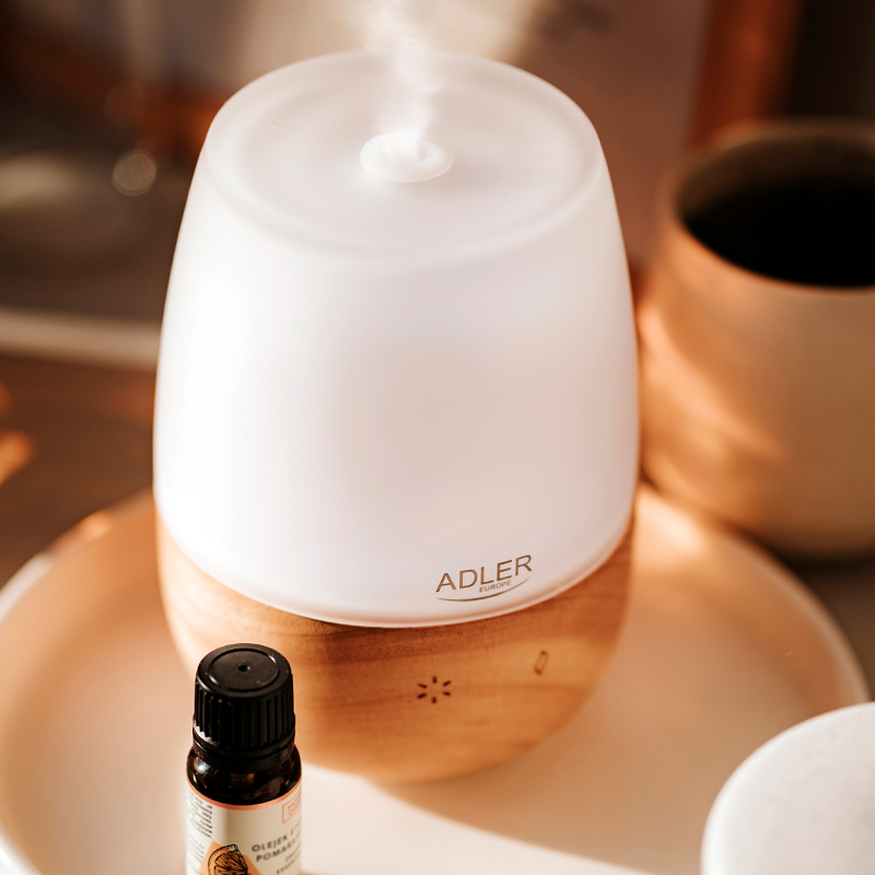 Difuzor de arome ultrasonic 3 in 1 Adler AD 7967 (umidificator + lampa LED)