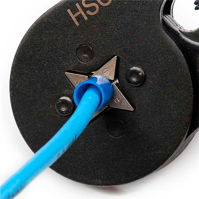 Trusă de sertizare papuci terminali izolați 800 buc + clește cu clichet HSC8 6-4 (0,25–6 mm²)