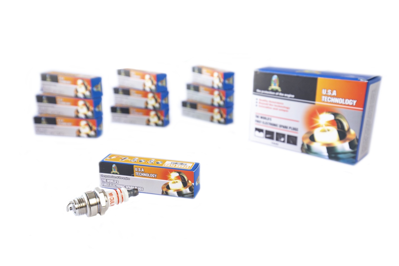 Bujie motor 2T Micul Fermier M14x1.25, filet 9 mm, 3 electrozi