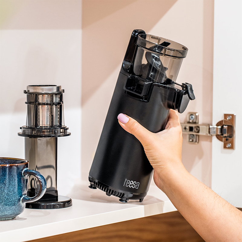 Storcator cu presare la rece Teesa Slow Juicer (vertical, 130W)