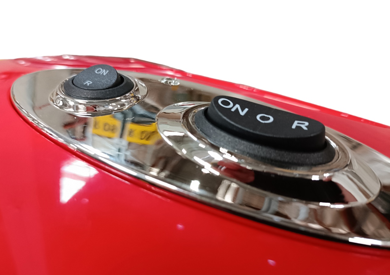 Mașină de tocat carne electrică 1400W MGR roșie – Micul Fermier