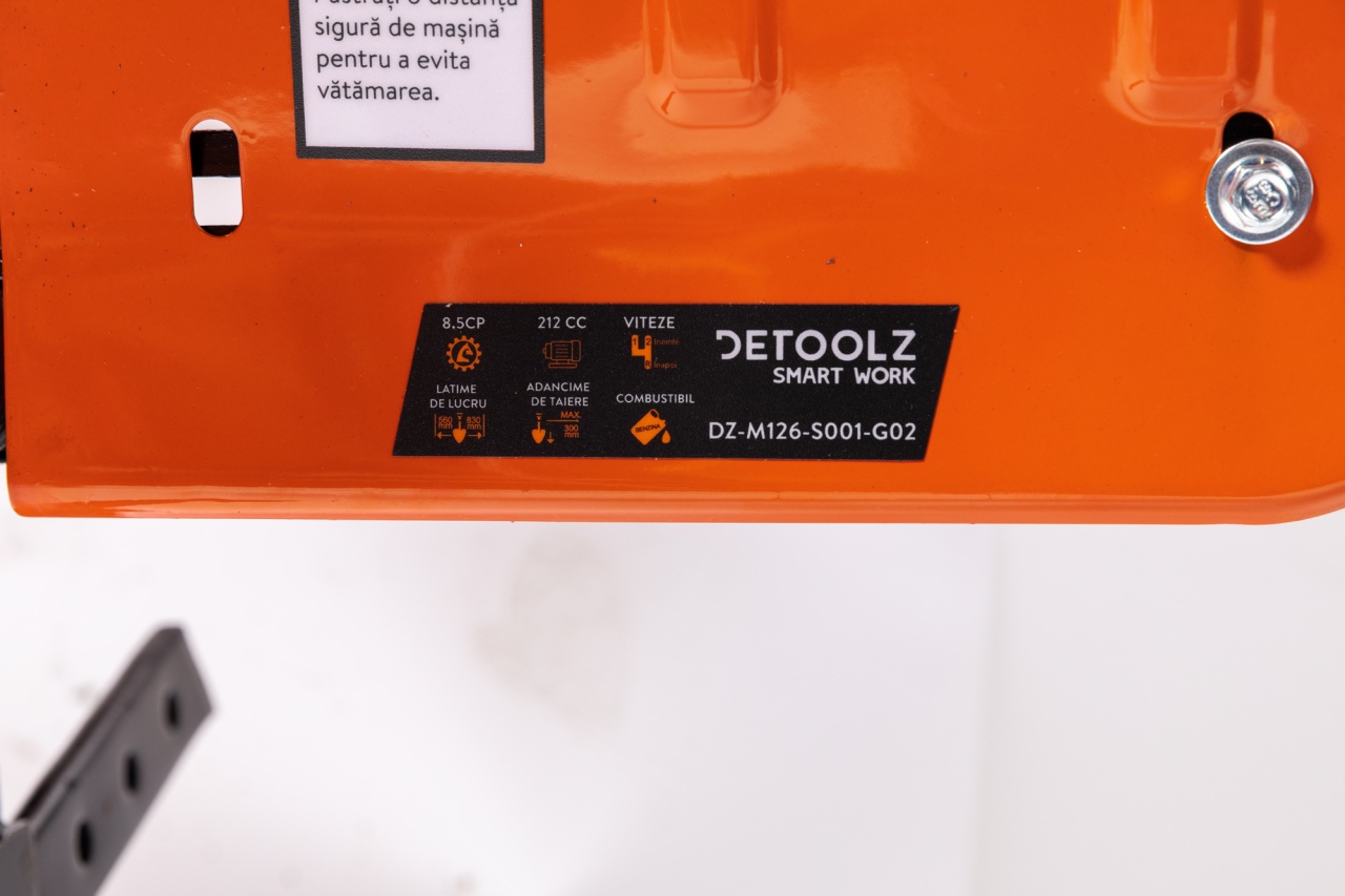 Motocultor Detoolz 8.5 CP 212cc pe benzină 4T, 3 viteze (2+1), cu roți 500-8