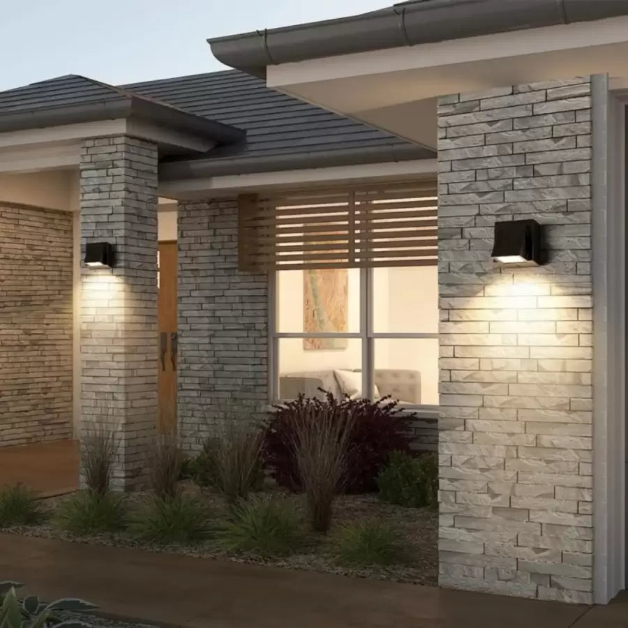 Aplica LED exterior Matthias 5W, negru mat, IP65, lumina calda