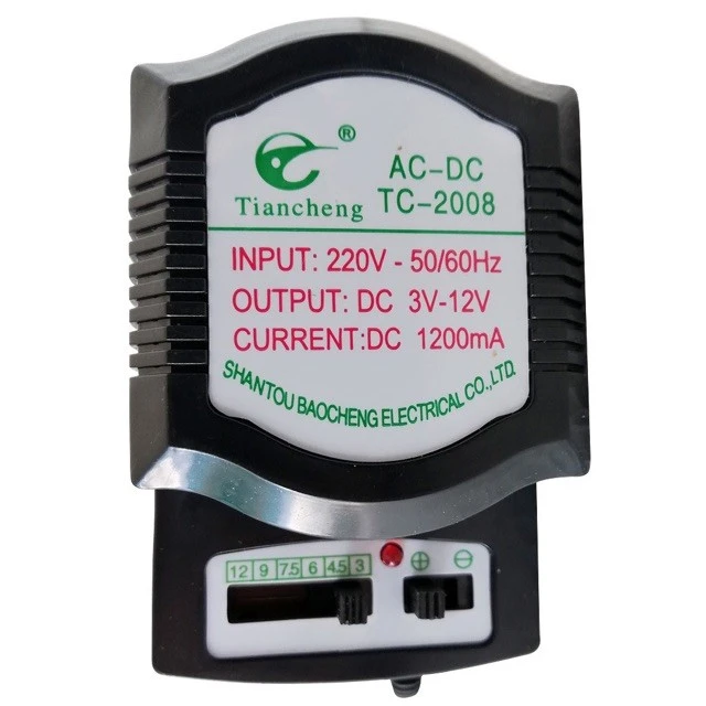 Alimentator universal reglabil 3–12V, 1200 mA, AC 220V, cu 4 mufe