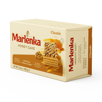 Tort Marlenka clasic cu miere si nuci, 100 g – desert moale, gata de savurat