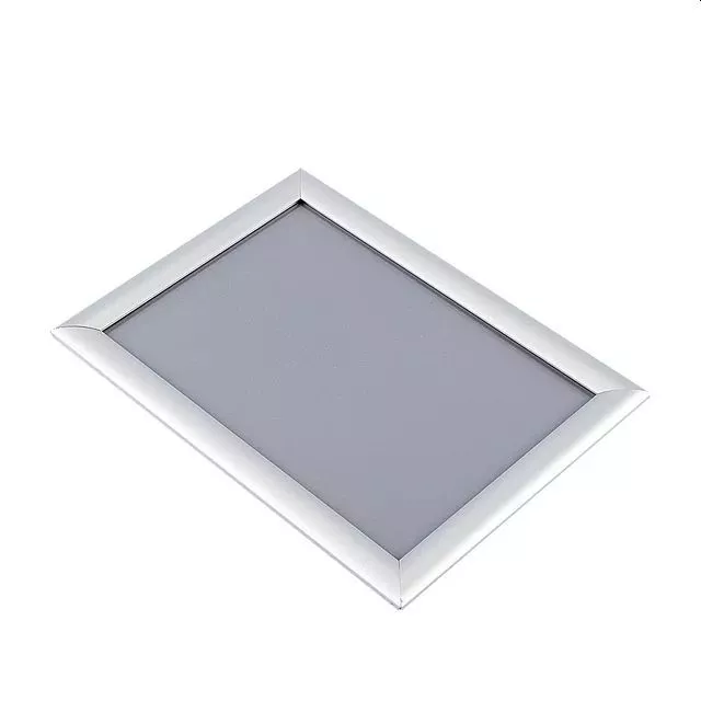 Rama click A4 din aluminiu pentru postere si afise, fixare pe perete, argintie