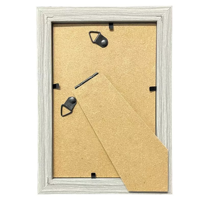 Ramă foto Freya 10x15 cm din lemn gri, pentru birou sau perete, stil simplu
