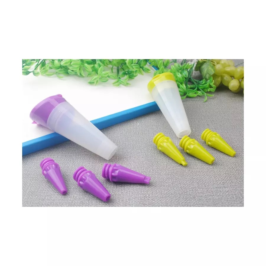 Stilou pentru decorare prajituri cu recipient din silicon si 3 capete