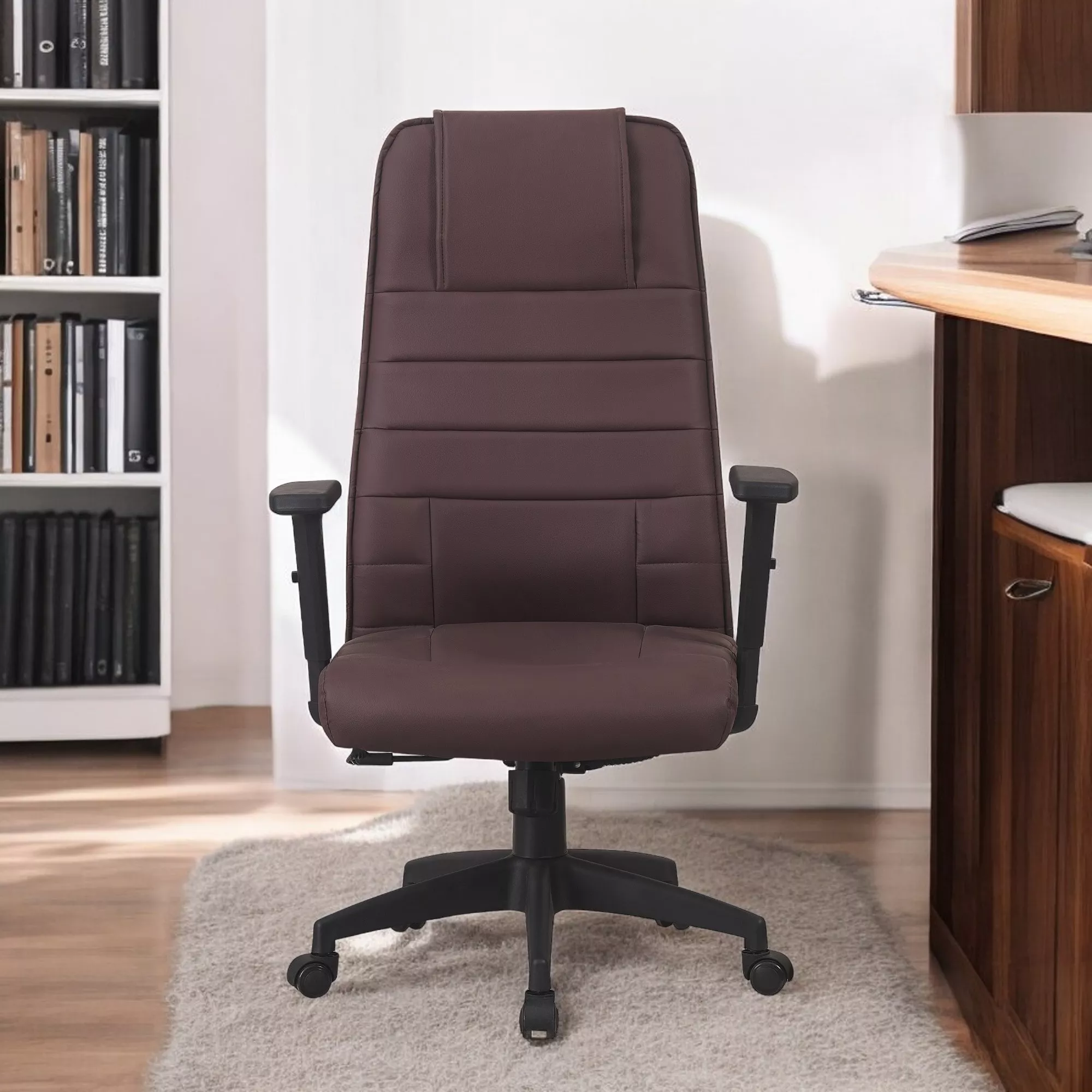 Scaun directorial ergonomic pentru birou, PVC maro, 150 kg, reglabil 116–126 cm