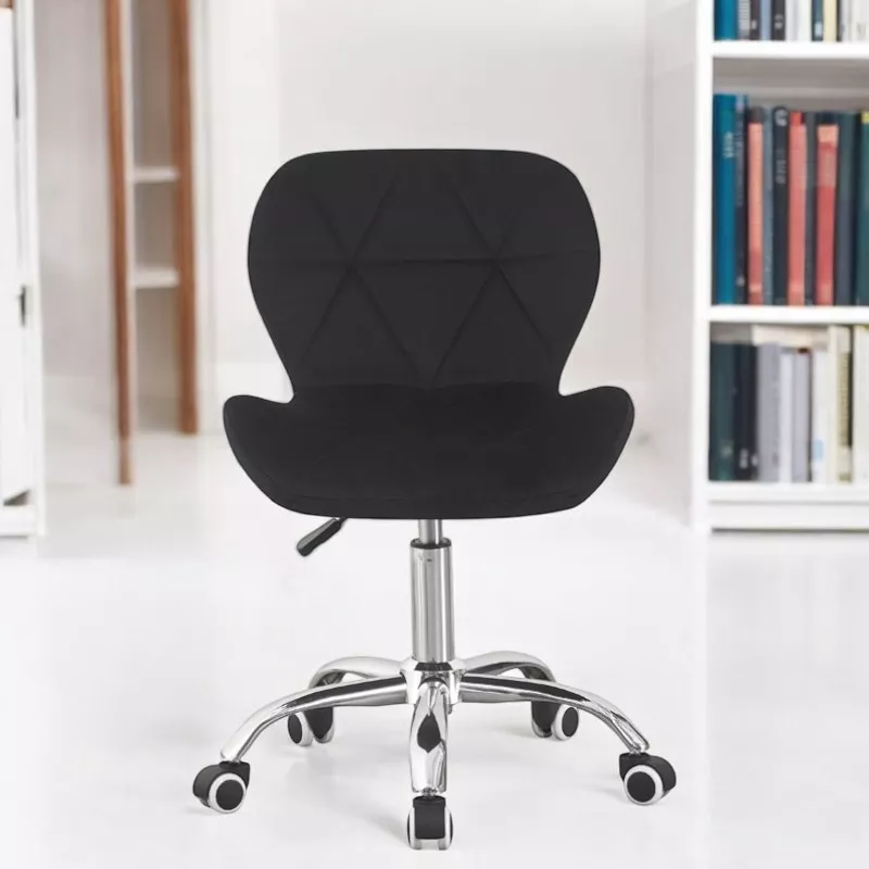 Scaun de birou scandinav din velur negru, reglabil 72–84 cm, roti cauciucate