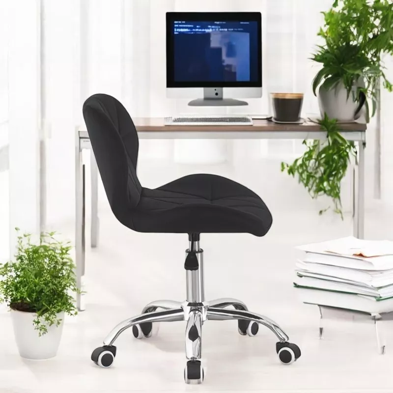 Scaun de birou scandinav din velur negru, reglabil 72–84 cm, roti cauciucate