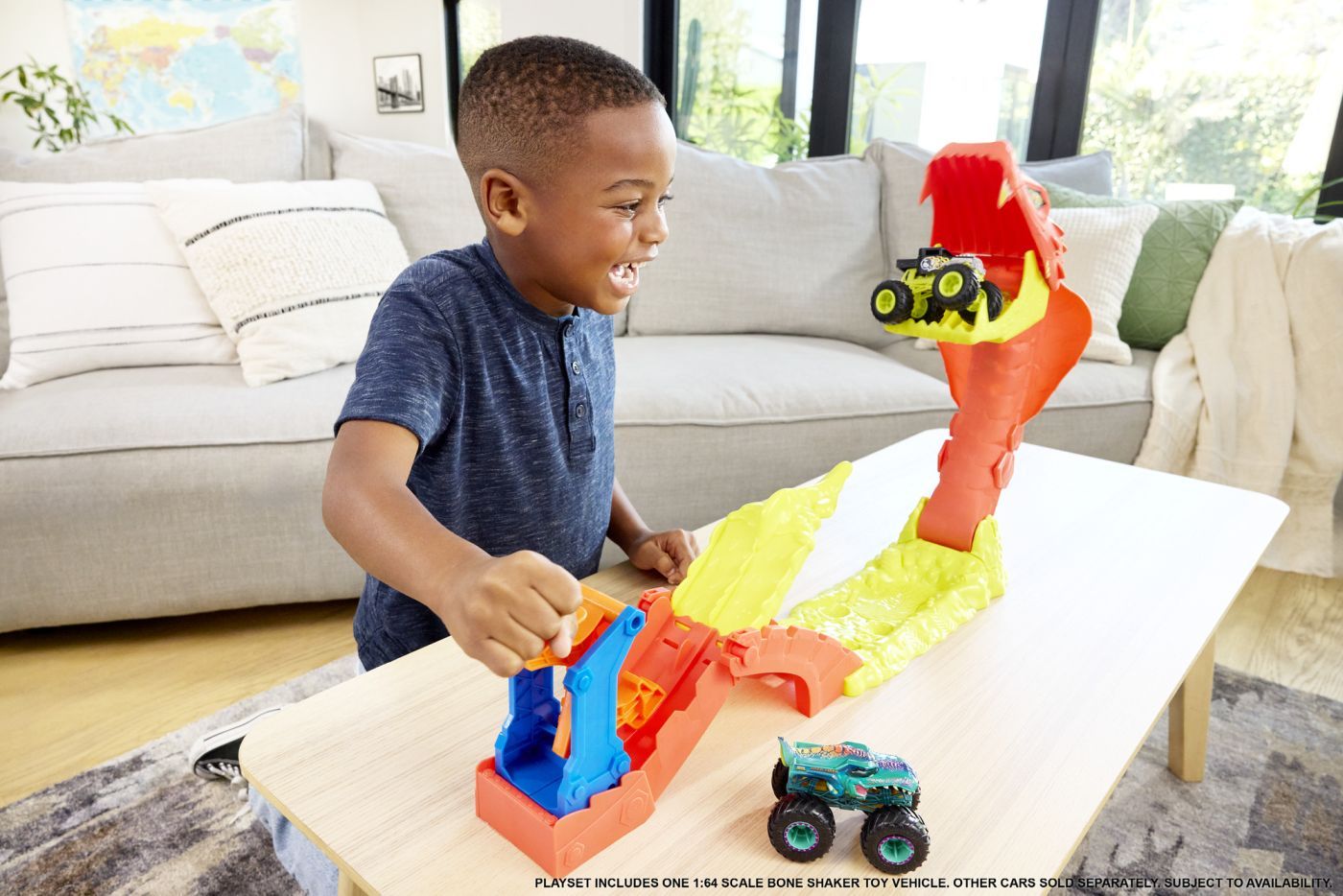 HOT WHEELS MONSTER TRUCK SET DE JOACA PISTA INVINGE SARPELE URIAS CU MASINUTA BONE SHAKER INCLUSA SuperHeroes ToysZone