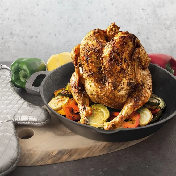 Tigaie din fontă pentru pui la grătar Orion, 28 cm, cu suport central