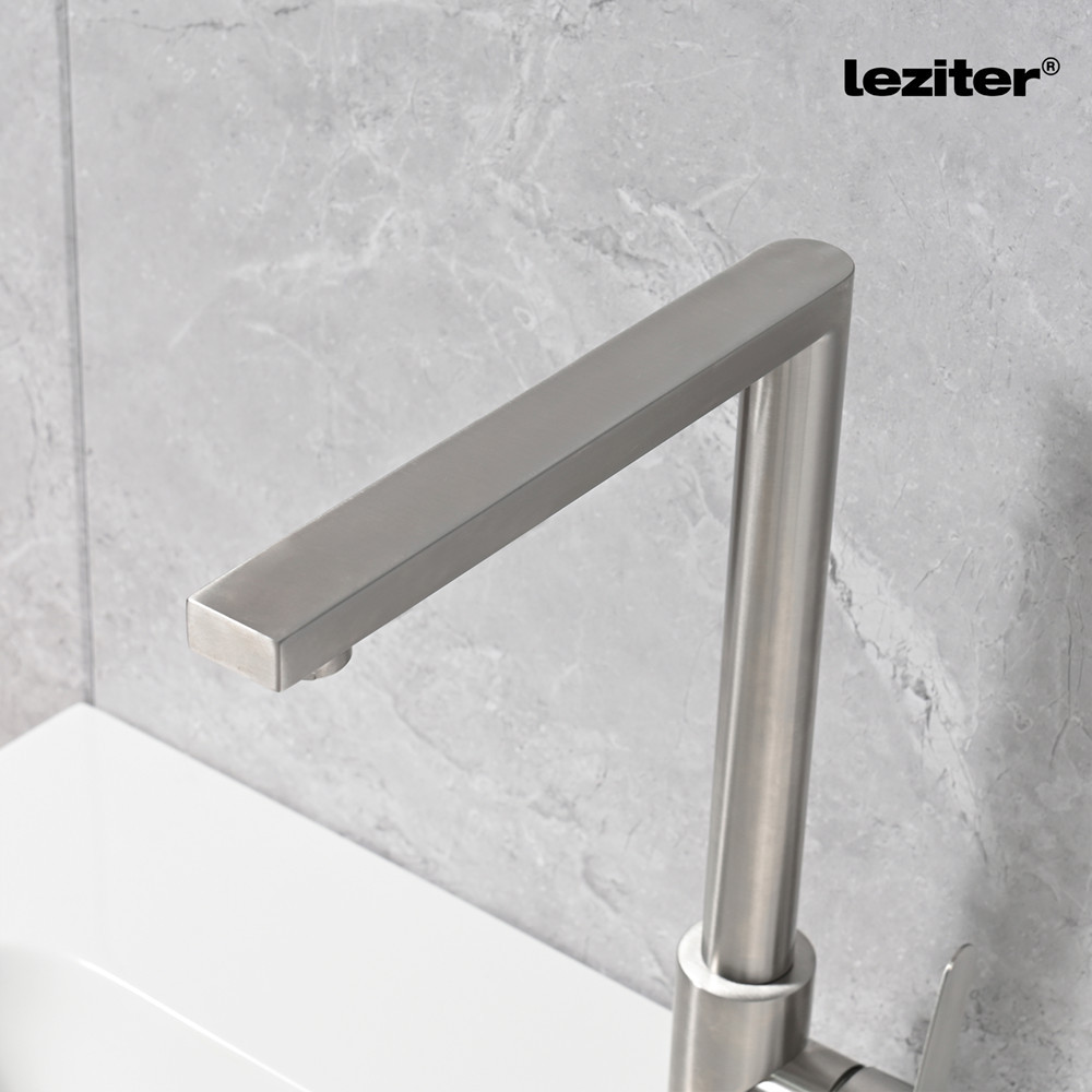 Robinet chiuvetă bucătărie Leziter Valen din inox, pivotant 360°, finisaj lustruit