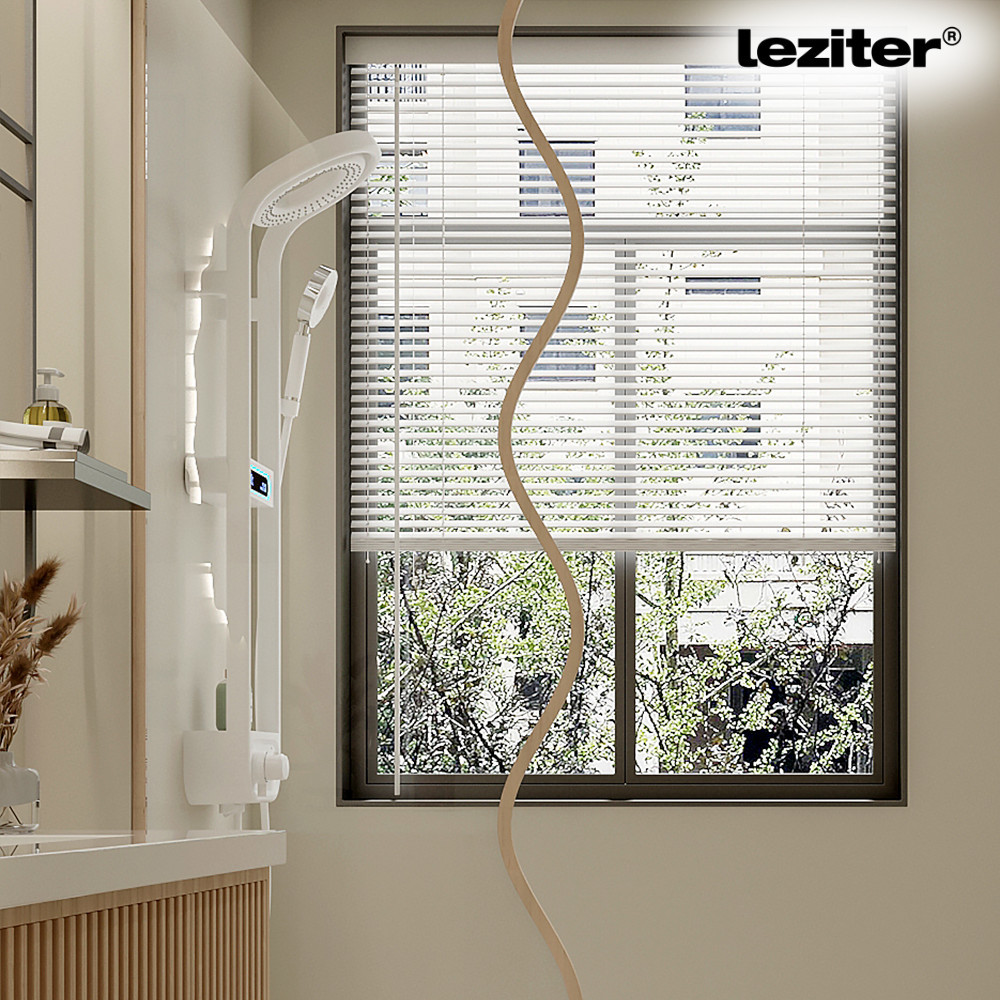 Set de duș digital Leziter Tropic cu baterie termostatică și afișaj, alb