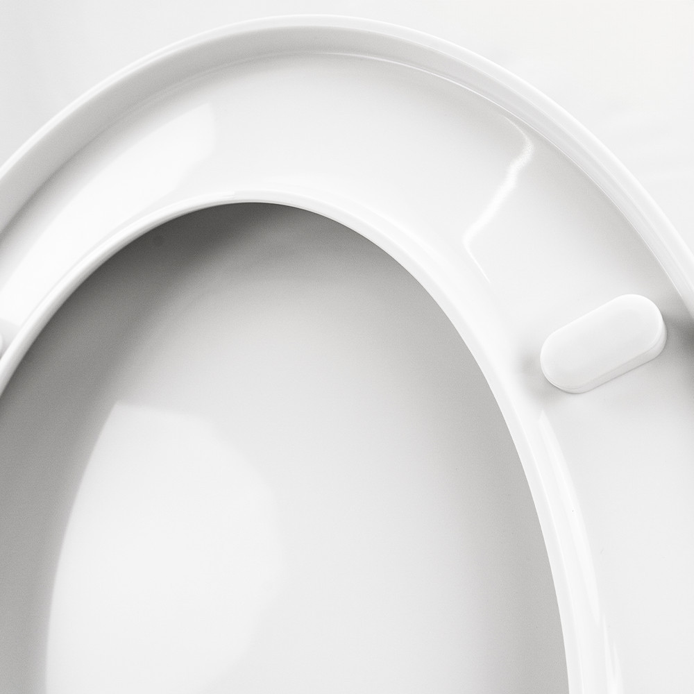 Toaletă monobloc Leziter Cleano cu evacuare inferioară, capac soft-close și rezervor 6 L