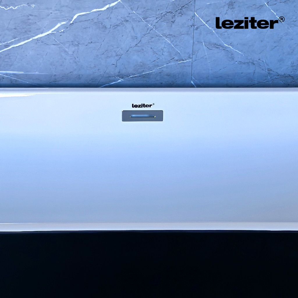 Cadă freestanding Leziter Still 170x80x58 cm, acril sanitar, negru mat