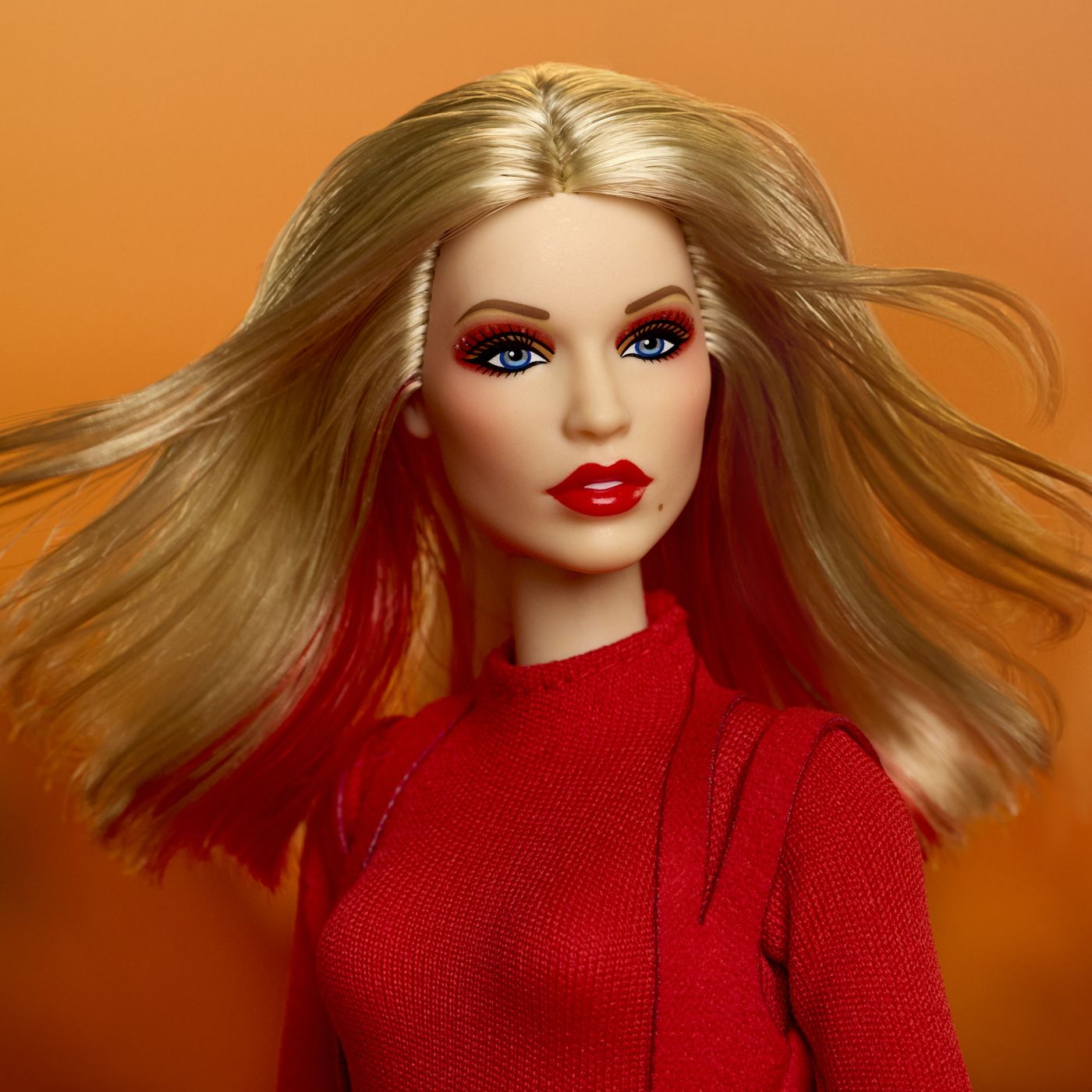 BARBIE SIGNATURE MUSIC SERIES PAPUSA KYLIE MINOGUE SuperHeroes ToysZone