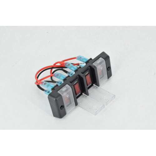 Panou cu 4 întrerupătoare 12V/16A SPP20, butoane roșii, 13×5 cm
