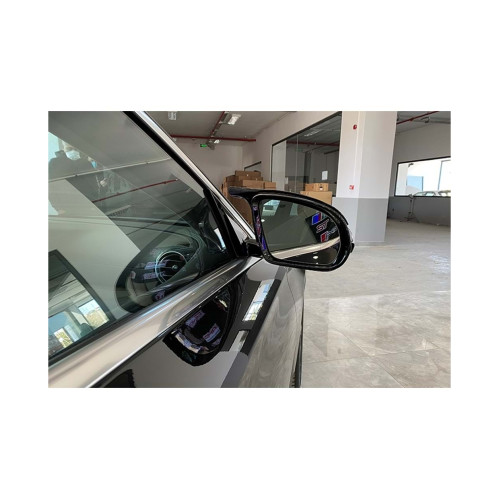 Capace oglinzi tip Batman, negru lucios, pentru Mercedes-Benz Clasa E W213 (2017–2020)