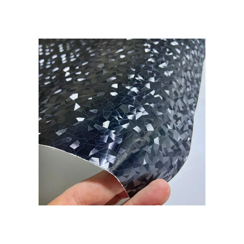 Folie auto autocolantă PVC negru 3D 1.52 x 1 m, tehnologie anti-bule (KM1009)