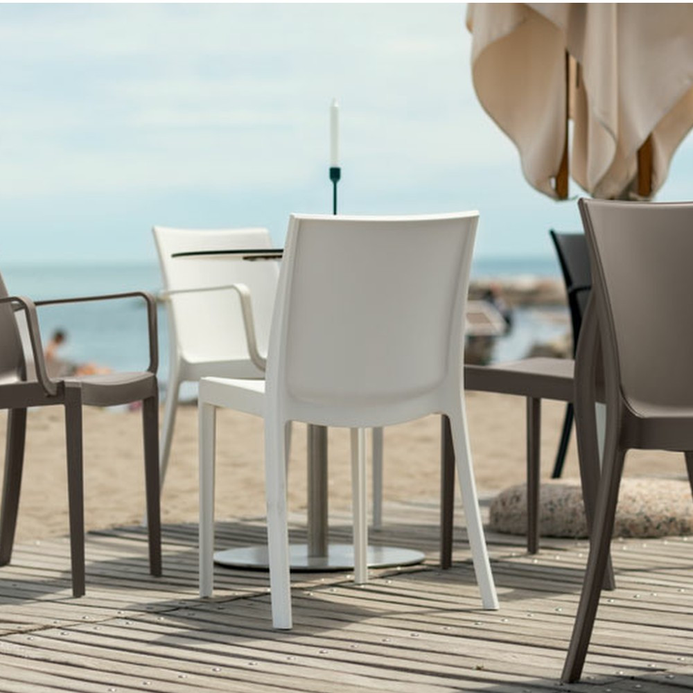 Scaun de grădină din plastic Leziter Victor, grafit, cu cotiere