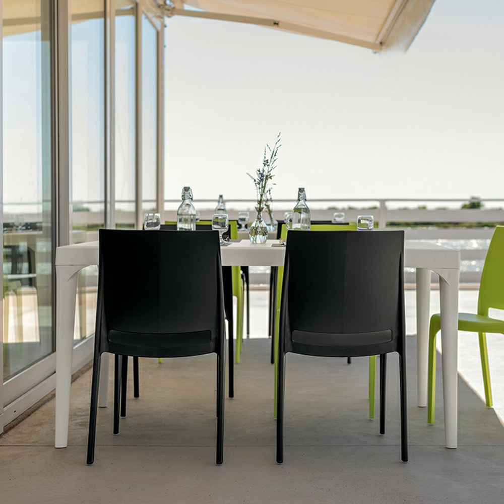 Scaun de grădină Leziter Volare din plastic PP, grafit, rezistent UV