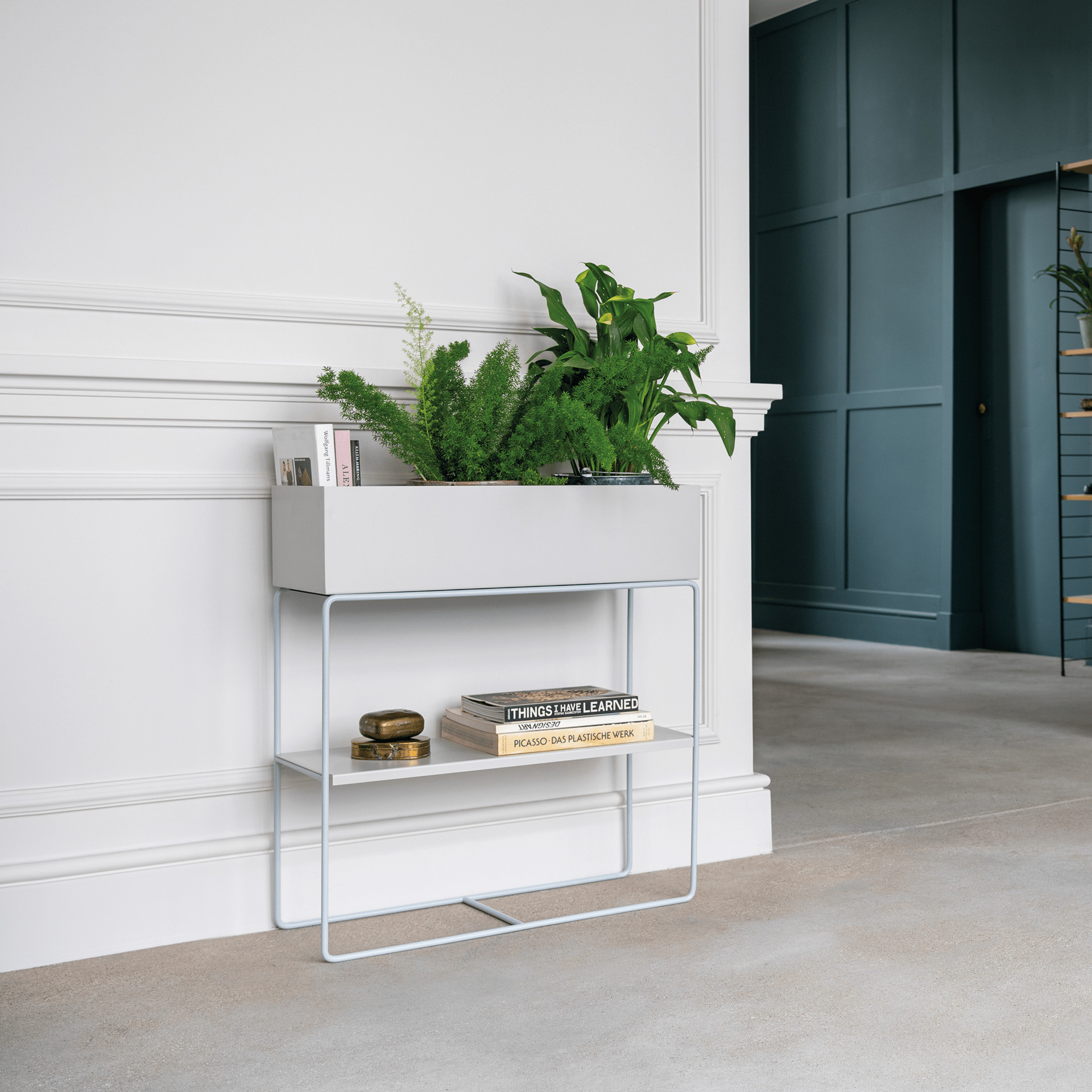 Consolă metalică gri deschis cu poliță detașabilă 71,5x65x24 cm