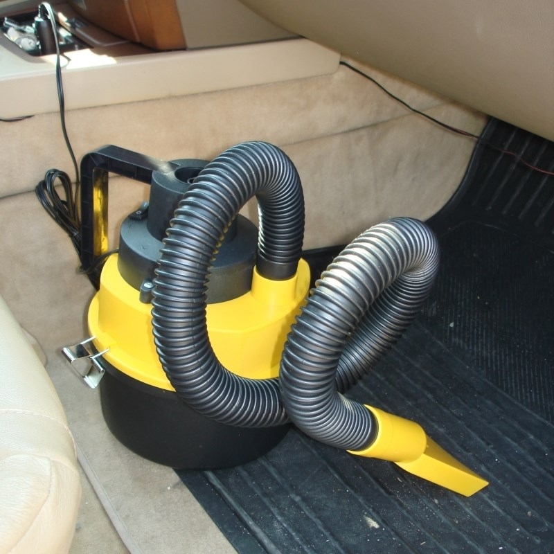 Aspirator auto RoGroup 12V 90W cu funcție aspirare și umflare